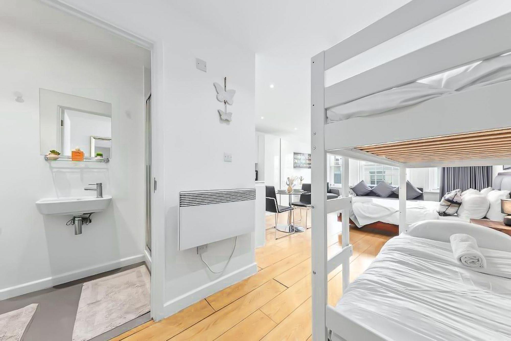 Piccadilly, Soho 1 Bedroom Sleep 6 Vr1 Londra Exterior foto